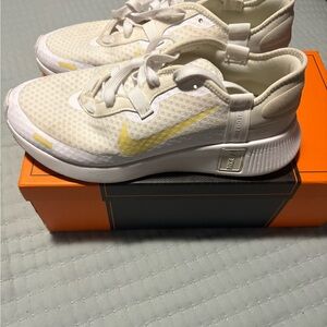 Nike White and Yellow Running Shoes